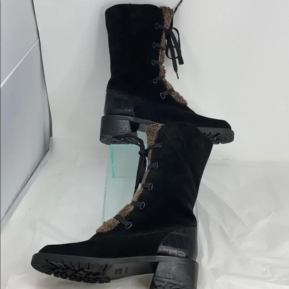 Stuart Weizman Sz 6B Black Suede Shearling Boots